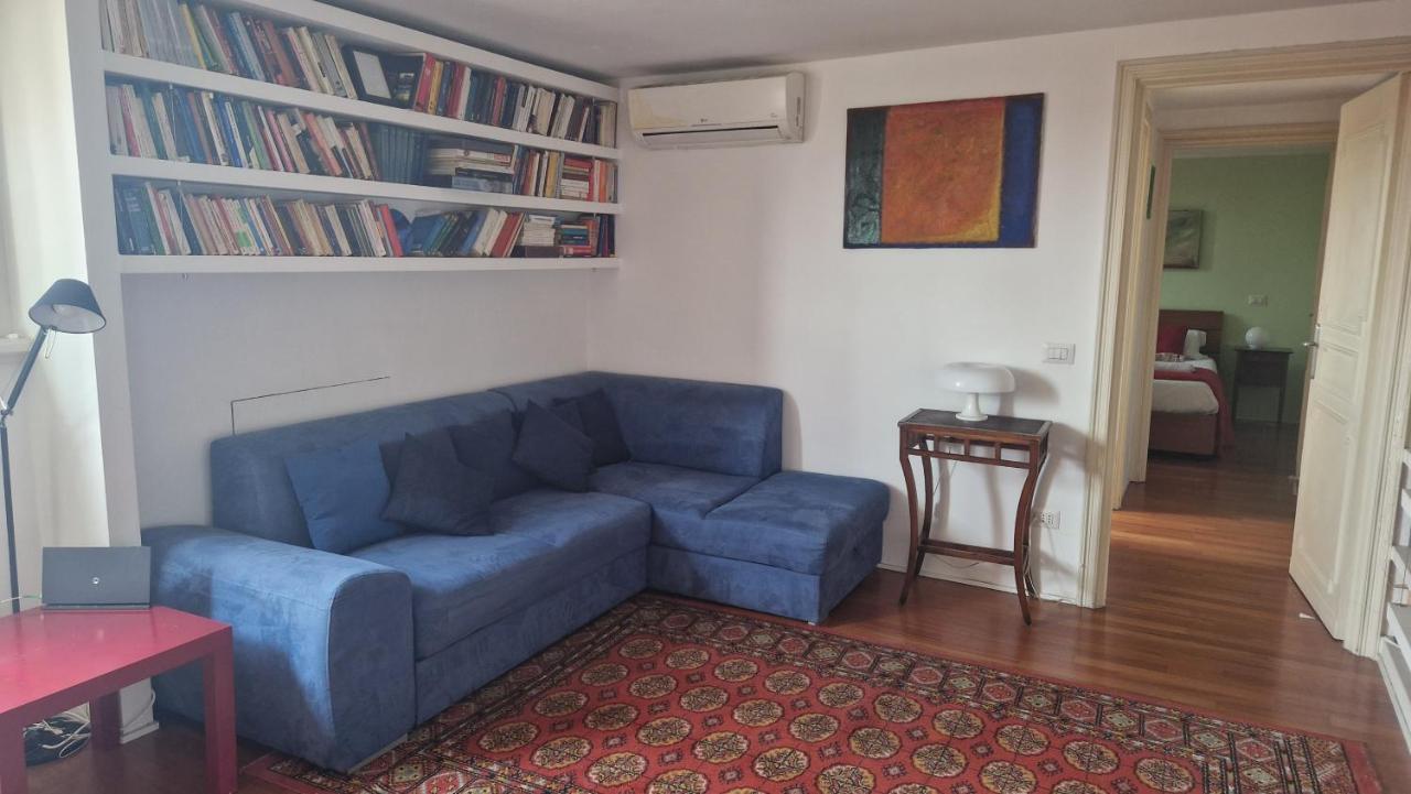 Casa Di Libri - Delizioso Appartamento A 10 Min Da Trastevere Roma Exterior foto